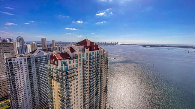 Building Photo - 1200 Brickell Bay Dr Unit 4301 Rental