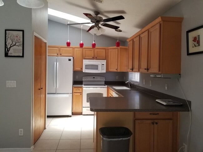 Photo - 3824 SW 14th Ave