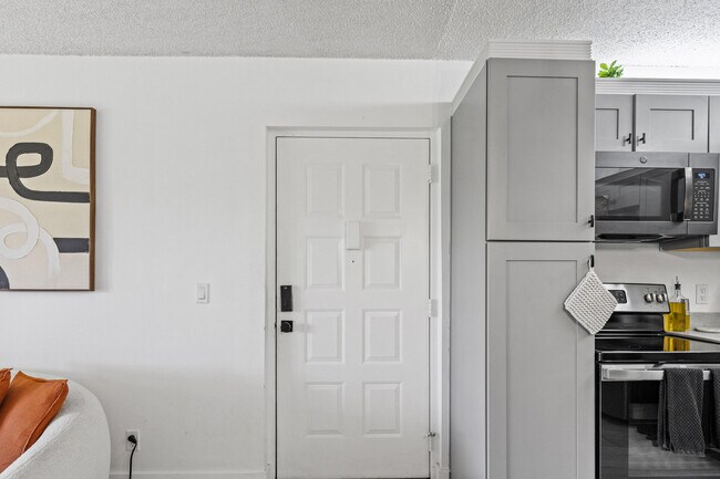 Photo - 603 Sea Pine Way Unit F1