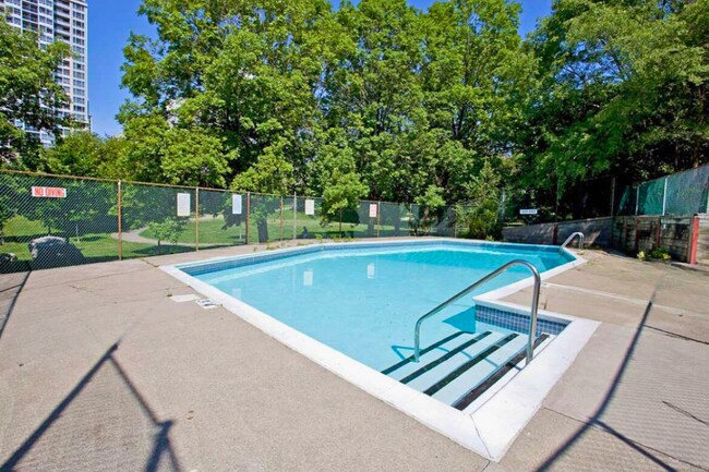 Photo - Sheppard Manor Apartments