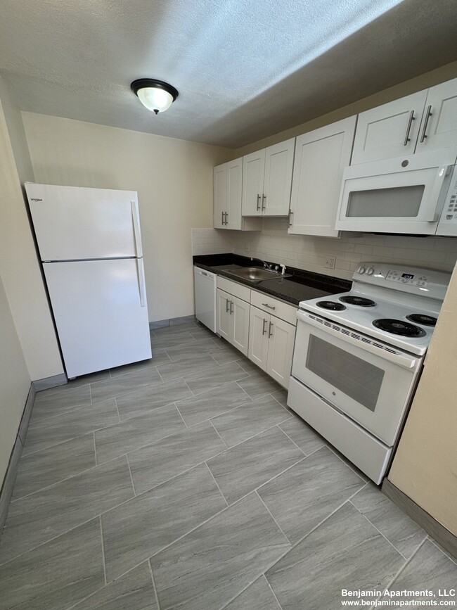 Photo - 88 Gardner St Condo Unit 33