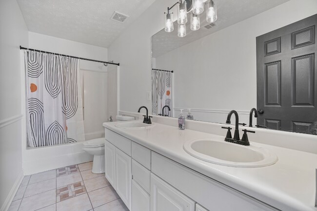 Photo - 2280 Carrington Dr