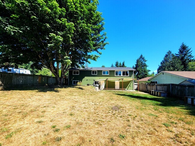 Photo - Bright and Spacious 4 bedroom in Port Orch...