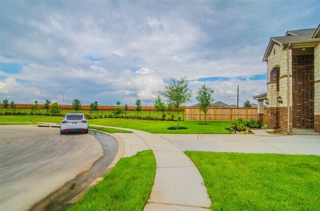 Photo - 18403 Weeping Spring Dr