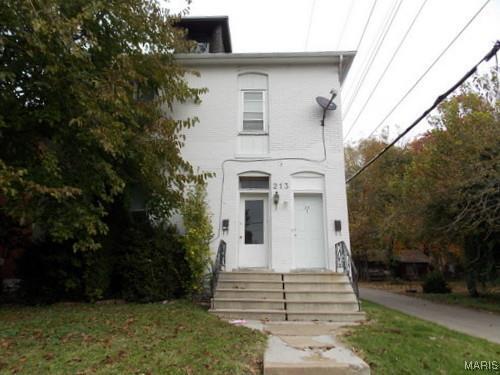 Photo - 213 E Garfield St House