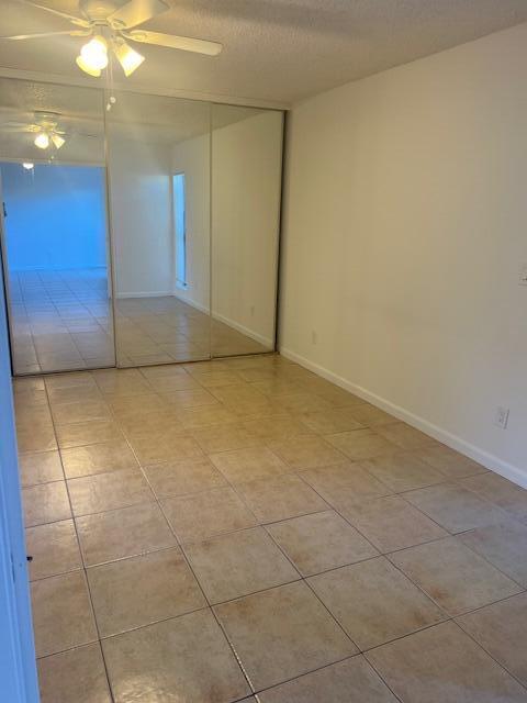 Photo - 641 Executive Center Dr