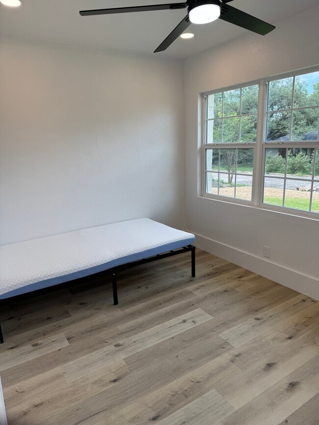 Photo - 4100 N 30th St