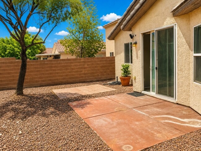 Photo - 2924 Dotted Wren Ave