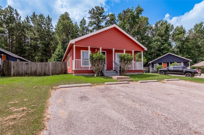 Photo - 144 Varsity Drive