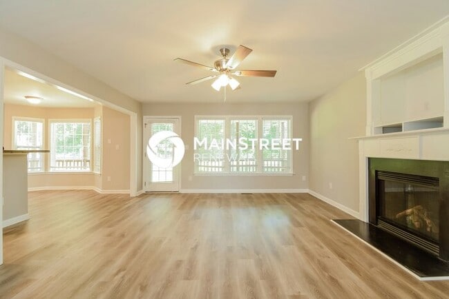 Photo - 4 Bedroom Pet-Friendly Home in ANGIER, NC ...