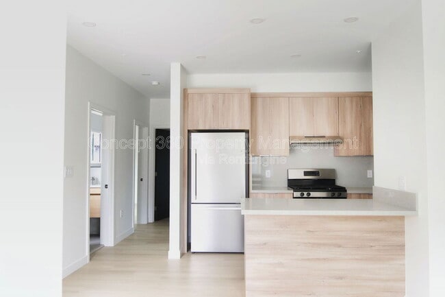 Photo - 2293 Termino Ave Unit A