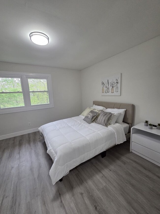 Photo - Timberfalls Apartments