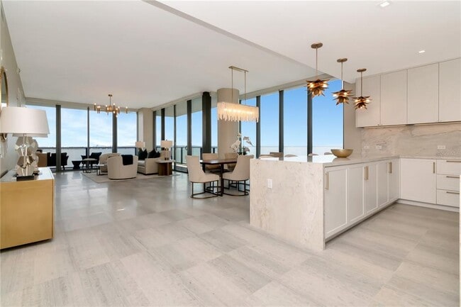 Photo - 2912 W Santiago St Unit 804