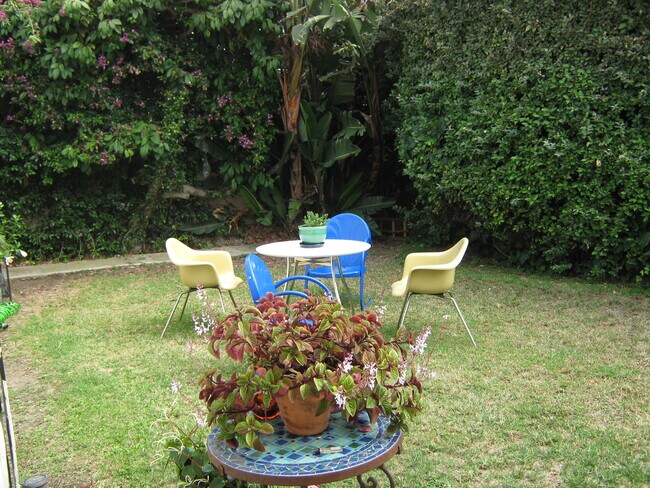 Back yard2 - 1164 Garfield Ave Unit A