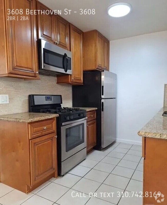 Building Photo - 3608 Beethoven St Unit 3608 Rental