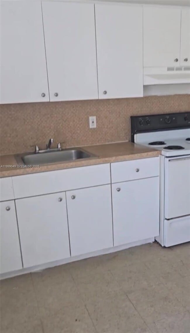 Photo - 320 SW 11th Ave Unit 1