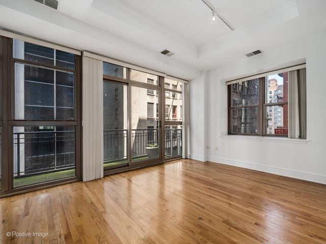 Photo - 212 W Washington St Unit 1413