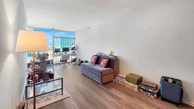 Photo - 220 E Illinois St Unit 2402