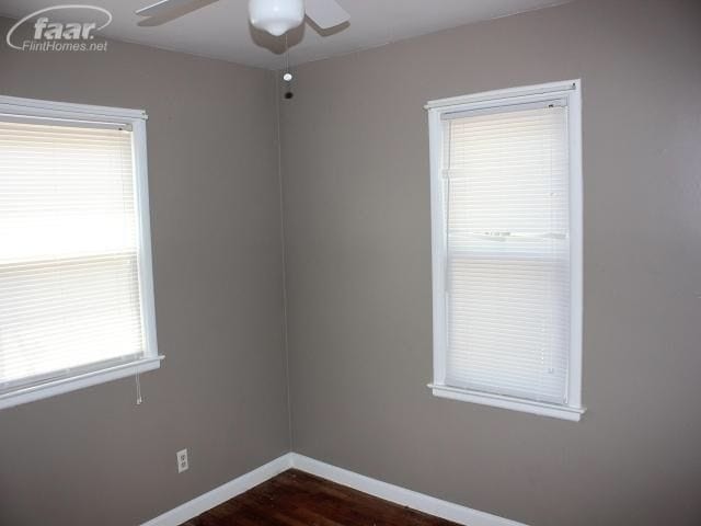 Photo - 1418 Knight Ave