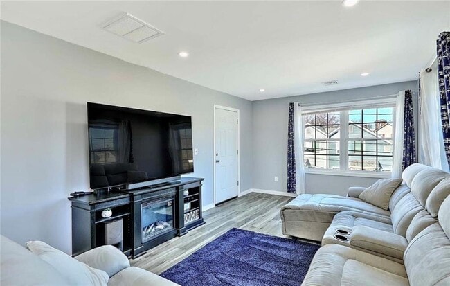 Photo - 119 Bowdoin St Unit 2