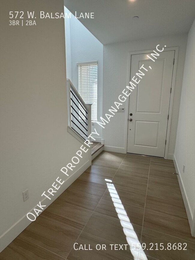 Photo - 572 W Balsam Ln