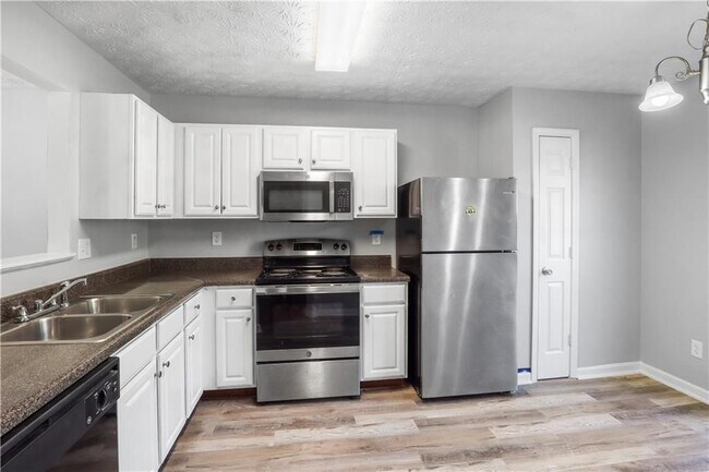 Photo - 3882 Waldrop Ln