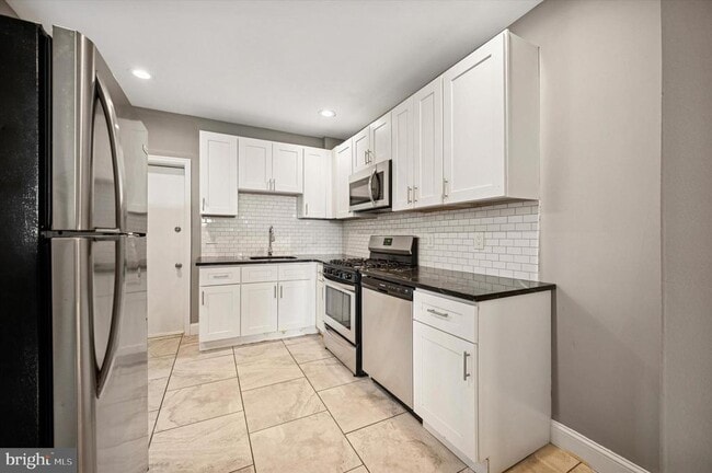 Photo - 2147 N Marston St