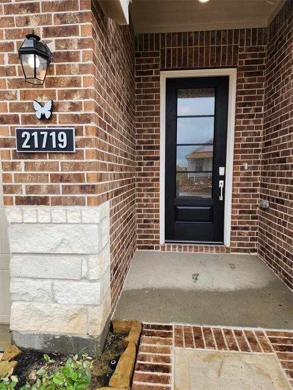 Photo - 21719 Cordia Trce