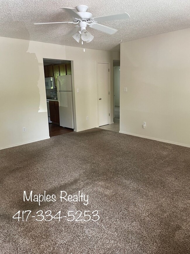 Photo - 2 bedroom / 1 bathroom apartment Unit Spring Valley 11 (085)