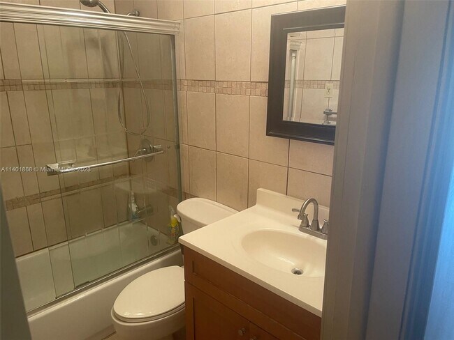 Photo - 2020 NE 51st Ct Unit 202