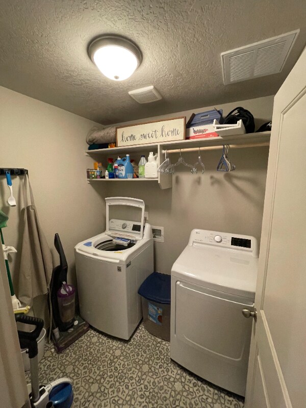 Photo - 660 SW Inby St