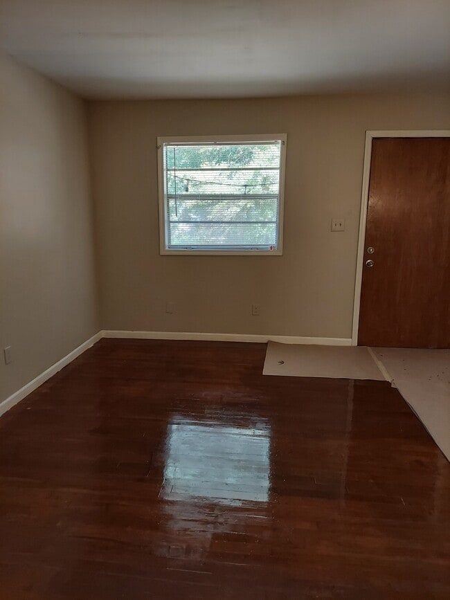 Photo - 245 Stafford St NW Unidad A