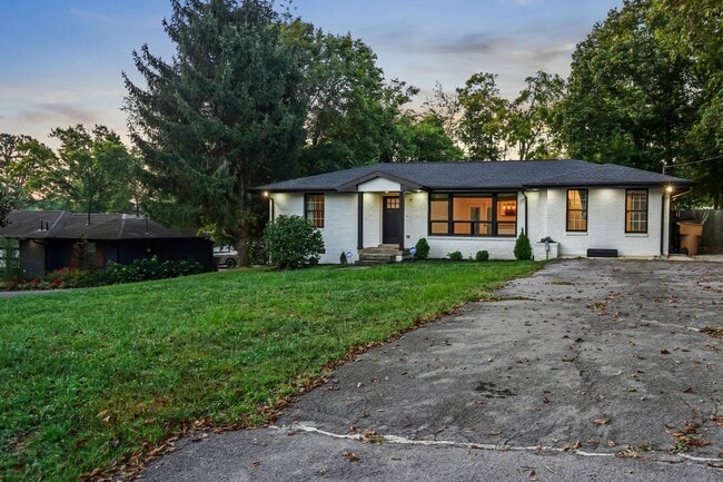 Photo - 381 Blackman Rd