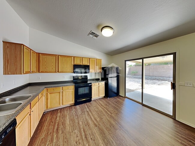 Photo - 69 E Coral Bean Dr