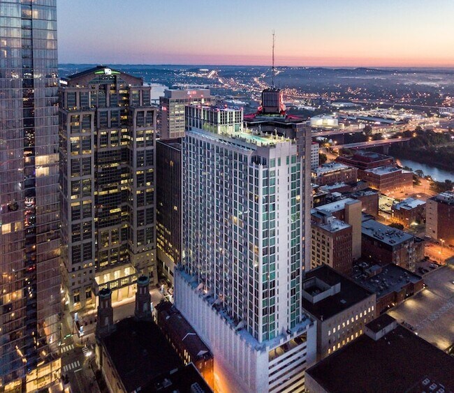 Photo - 415 Church St Unit 1204