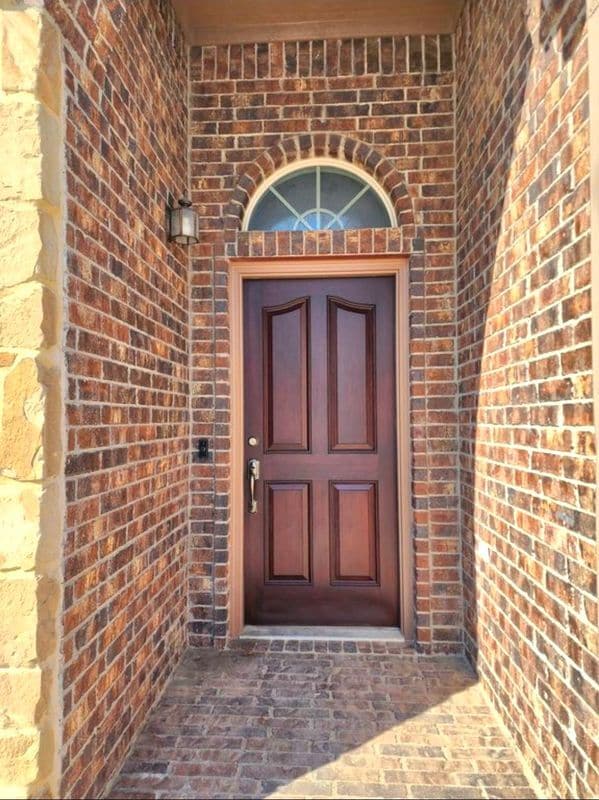 Photo - 2401 Silverthorn Ct