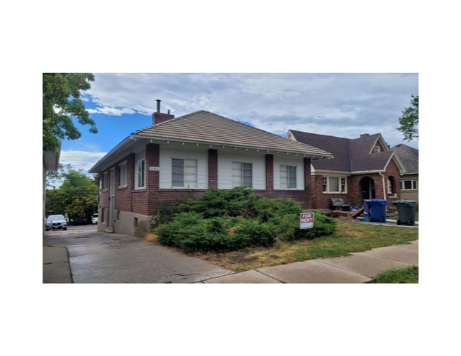Building Photo - 346 S University St Unit 346- 4 W Rental