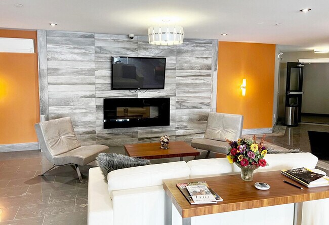 Photo - 747 Coverdale Road