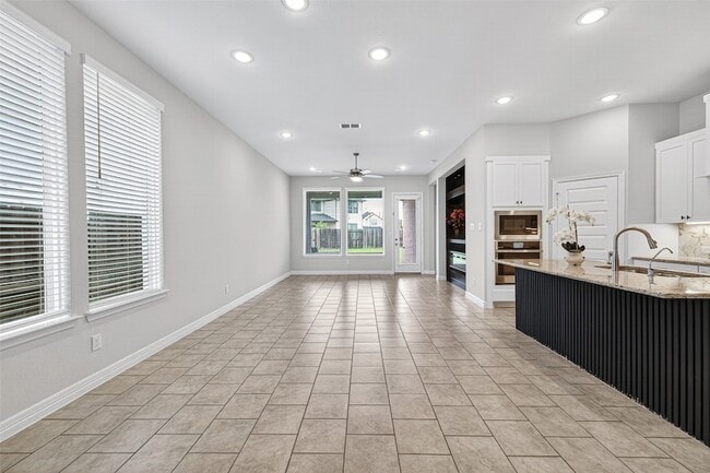 Photo - 6602 Albany Forest Ct