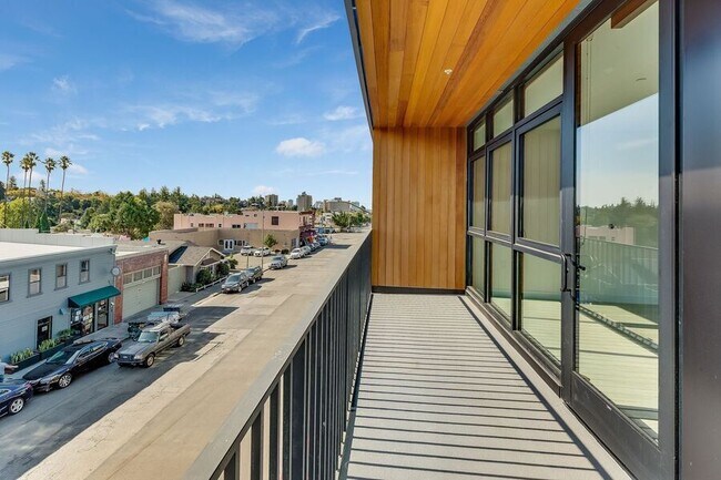 Photo - 4435 Piedmont Ave Unit 306