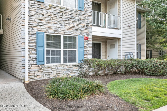 Photo - 502 Wedgewood Cir Condo