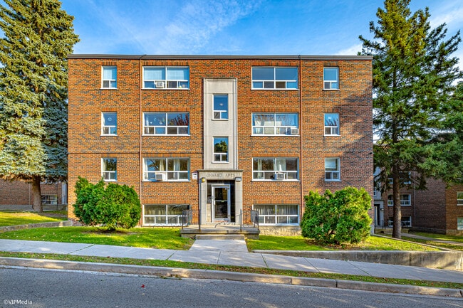 Photo - 105-117 Onward Avenue