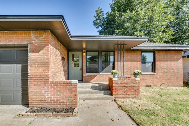 Photo - 2725 Texoma Dr