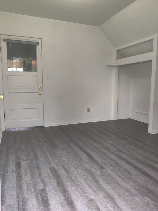 Photo - 4407 5th Ave NE