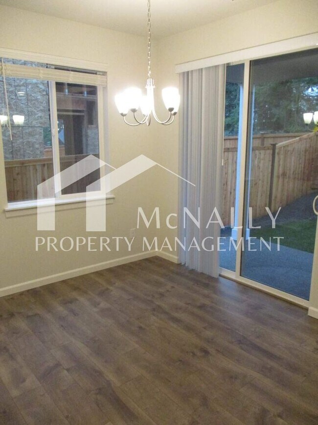 Photo - 3 Bedroom, 2.5 Bathroom Andasio Villiage Home in Port Orchard