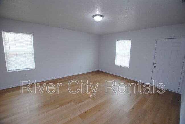 Photo - 6276 Bucknell Ave