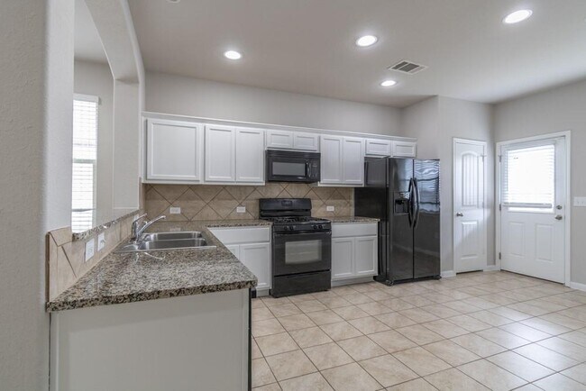 Photo - 2880 Donnell Dr Unit 4101
