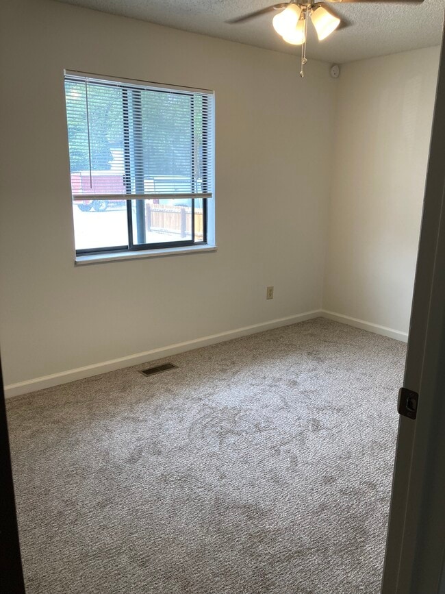 Dormitorio 2 - 2991 Walnut Ave