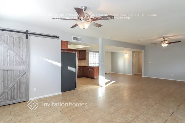 Photo - 3039 E Dahlia Dr