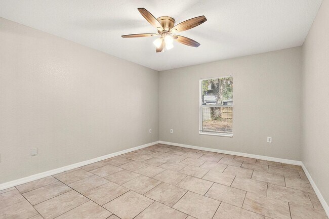 Photo - 3 Bedroom Home